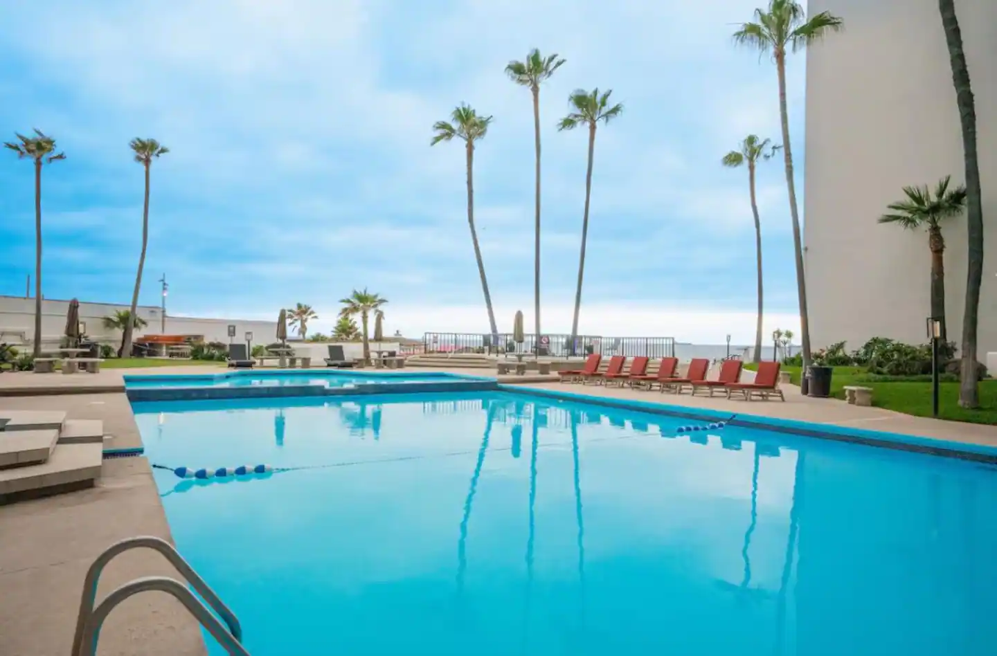 Oceana Casa del Mar